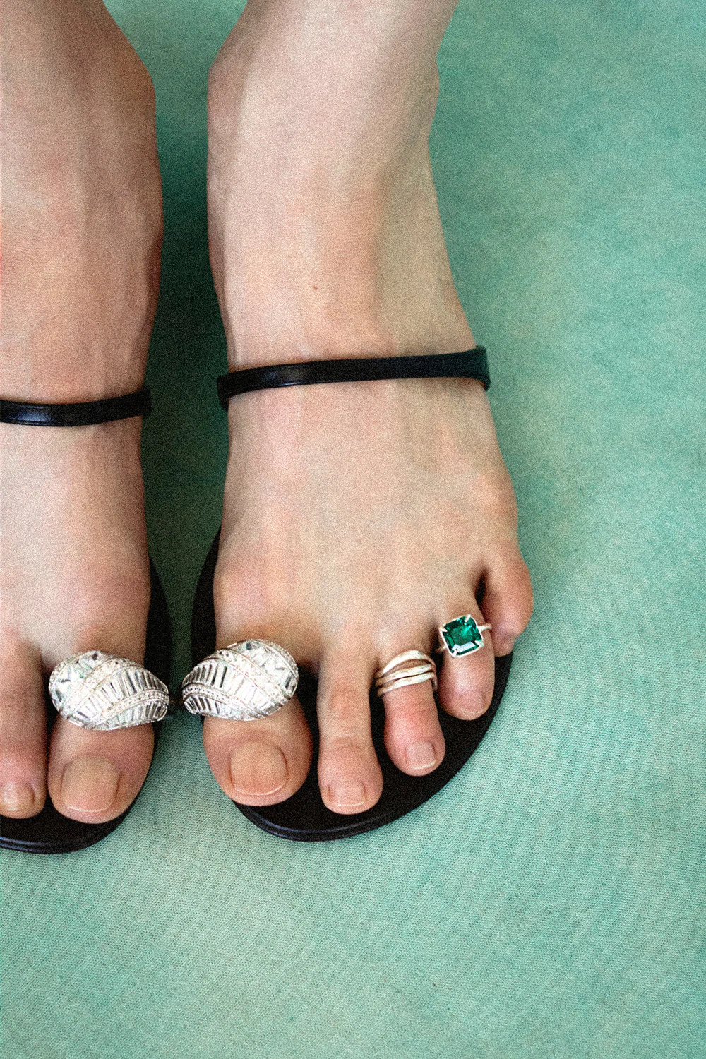 Ripple Toe Ring Set - Image 4