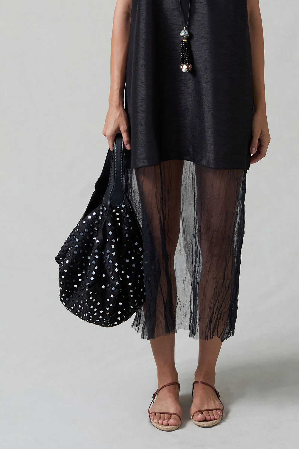 Mirror Lantern Bag Black - Image 3