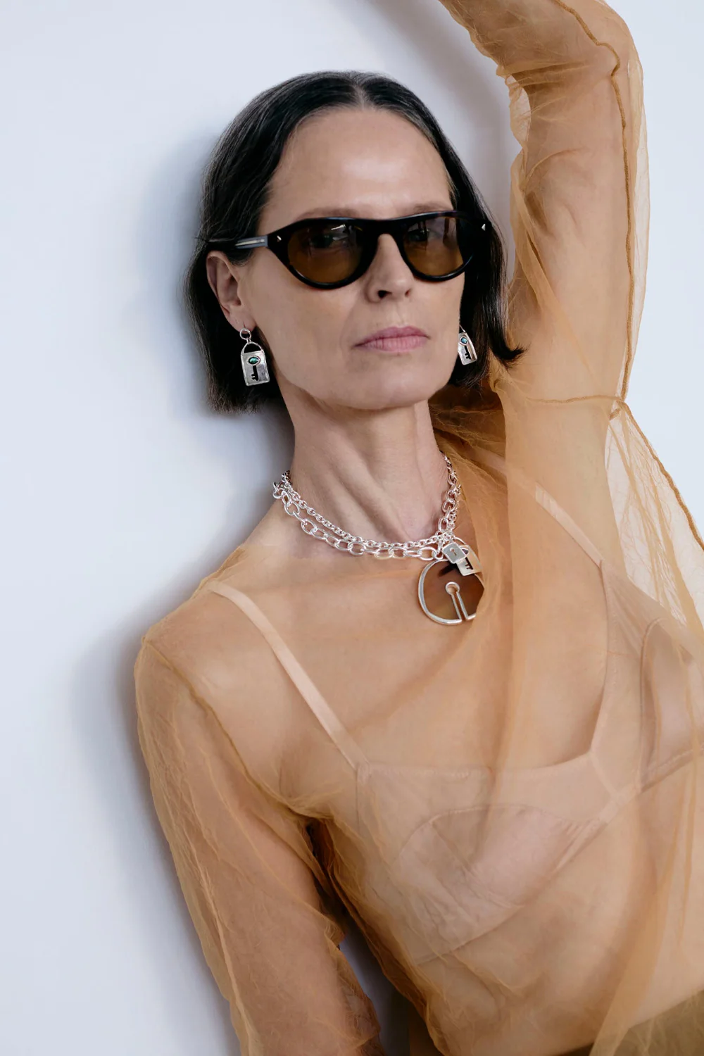 Padlock Necklace Brown Horn - Image 3