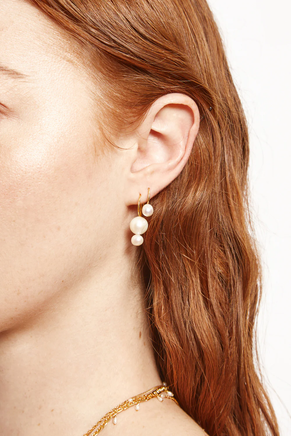 Phoebe Drop Earrings White Pearl - Image 2