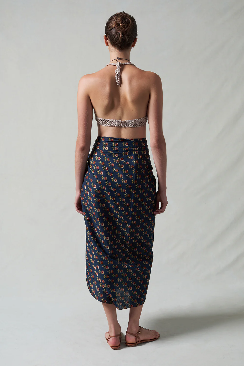 Rose Printed Sarong Midnight - Image 3